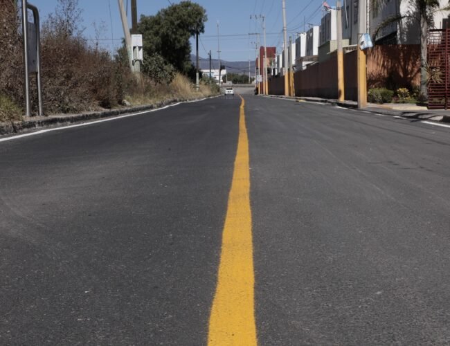 Rehabilitan calles y avenidas de Pachuca con apoyo de PEMEX