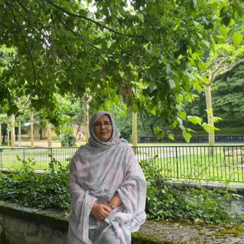 Baida Rahal irrumpe en el panorama literario con una historia realista y valiente desde el corazón del desierto